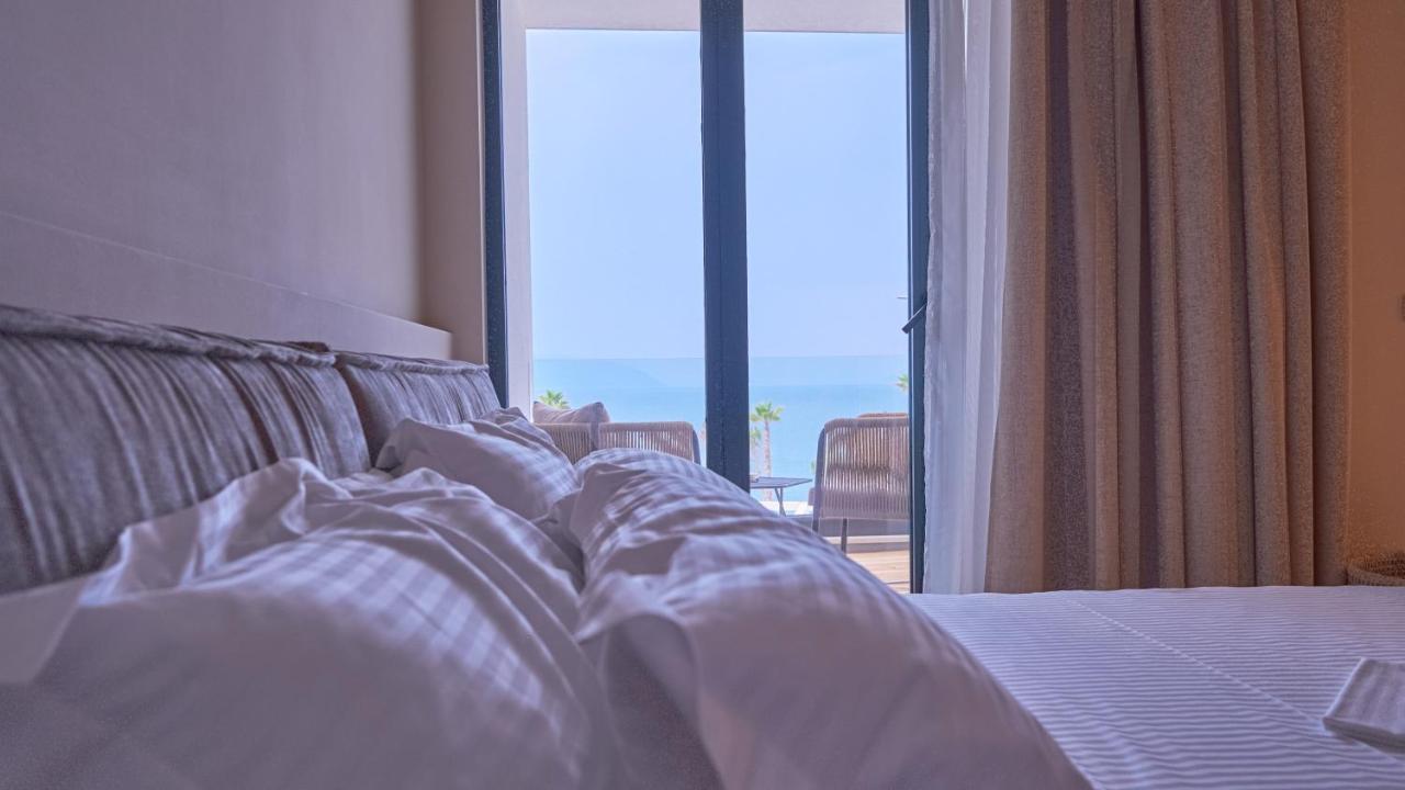 Azar Luxury Suites Vlore Exterior photo