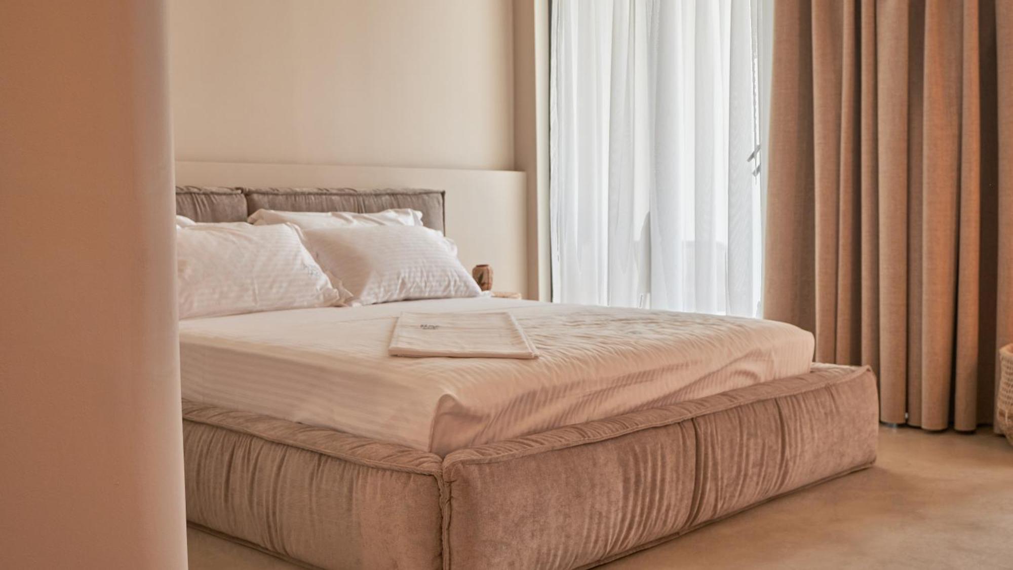 Azar Luxury Suites Vlore Exterior photo