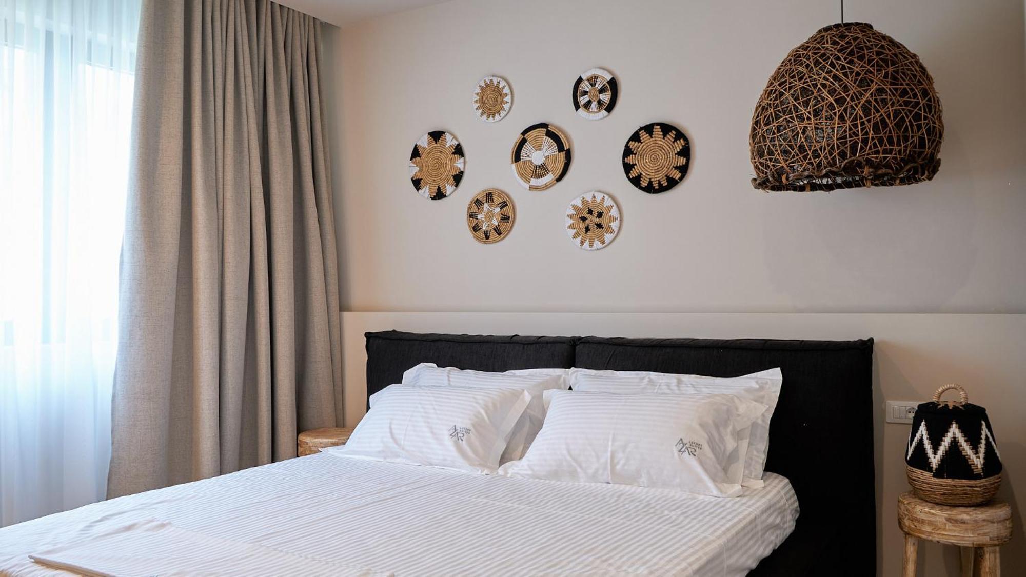 Azar Luxury Suites Vlore Exterior photo
