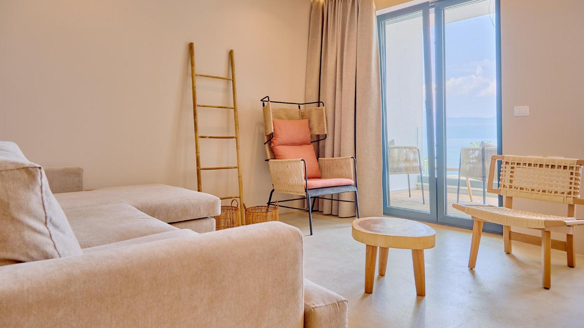 Azar Luxury Suites Vlore Exterior photo